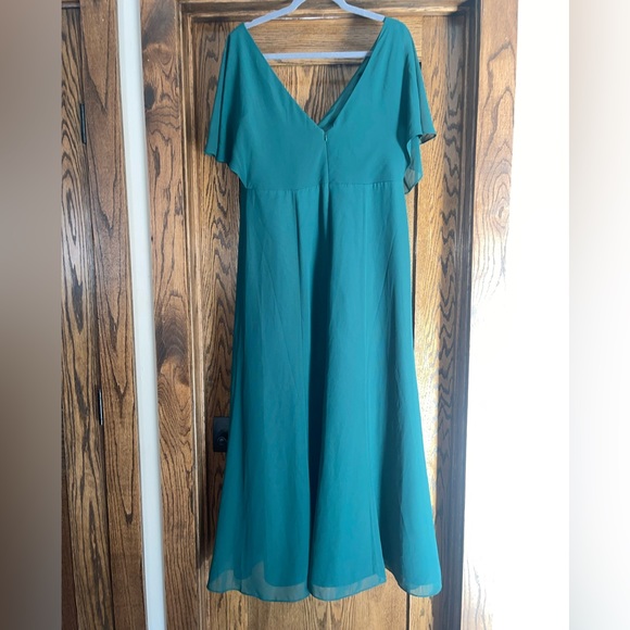 Revelry Gwen Chiffon Dress Emerald Green Size 16 Petite Length - Picture 3 of 12